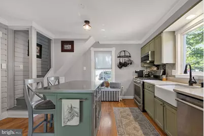 18 E Loudoun Street, Round Hill, VA 20141 - Photo 15