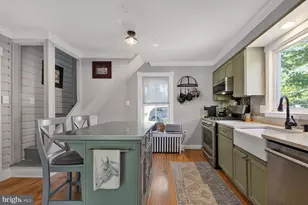 18 E Loudoun St, Round Hill, VA 20141 - Photo 15