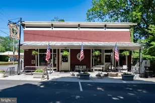 18 E Loudoun St, Round Hill, VA 20141 - Photo 51
