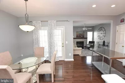 25474 Brickell Drive, Chantilly, VA 20152 - Photo 7