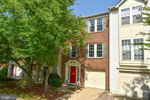 25474 Brickell Dr, Chantilly, VA 20152 - Photo 1