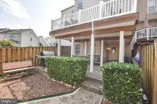 25474 Brickell Dr, Chantilly, VA 20152 - Photo 31