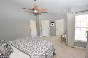25474 Brickell Dr, Chantilly, VA 20152 - Photo 19