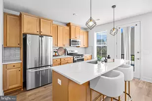 43350 Farringdon Sq, Broadlands, VA 20148 - Photo 17