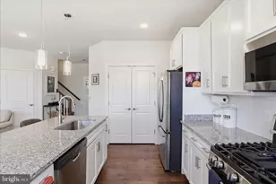 42851 Littlehales Terrace, Ashburn, VA 20148 - Photo 19