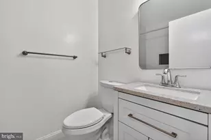 564 Crestwood St SW, Leesburg, VA 20175 - Photo 11