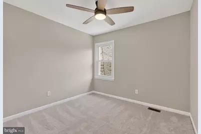 564 Crestwood Street SW, Leesburg, VA 20175 - Photo 9