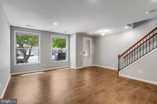 42274 Hampton Woods Terrace, Ashburn, VA 20148 - Photo 3