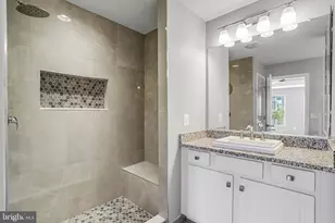 42274 Hampton Woods Terrace, Ashburn, VA 20148 - Photo 23