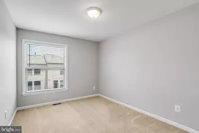 42274 Hampton Woods Terrace, Ashburn, VA 20148 - Photo 17