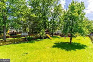 30 Fenton Wood Dr, Sterling, VA 20165 - Photo 35