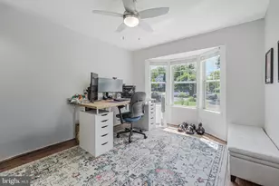 30 Fenton Wood Dr, Sterling, VA 20165 - Photo 17