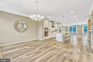 21491 Willow Breeze Sq, Ashburn, VA 20147 - Photo 9