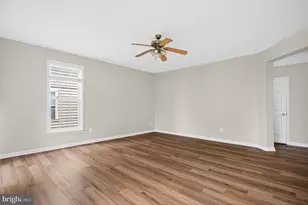 42071 Pepperbush Pl, Aldie, VA 20105 - Photo 15