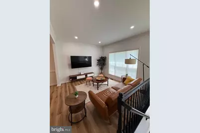 45010 University Drive, Ashburn, VA 20147 - Photo 29