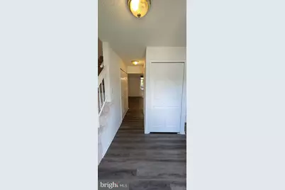 19 Wedgedale Drive, Sterling, VA 20164 - Photo 3