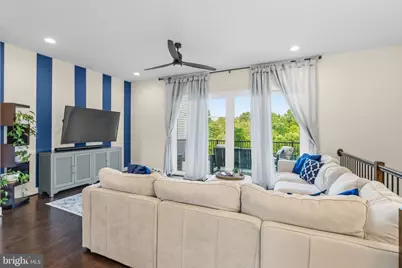 23072 Sullivans Cove Square, Brambleton, VA 20148 - Photo 13
