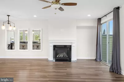 22807 Breezy Hollow Drive, Brambleton, VA 20148 - Photo 15