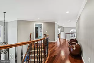 21922 Hyde Park Dr, Ashburn, VA 20147 - Photo 21