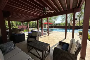 21922 Hyde Park Dr, Ashburn, VA 20147 - Photo 43