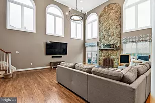 21922 Hyde Park Dr, Ashburn, VA 20147 - Photo 13