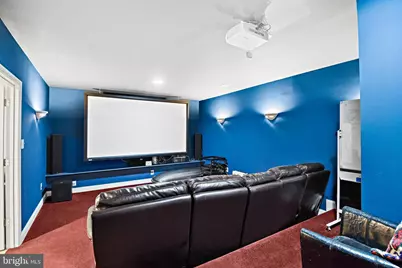 21922 Hyde Park Drive, Ashburn, VA 20147 - Photo 33