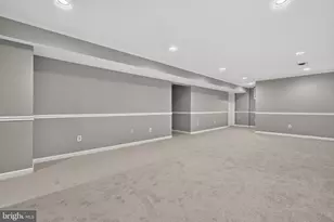 46932 Foxstone Pl, Sterling, VA 20165 - Photo 57