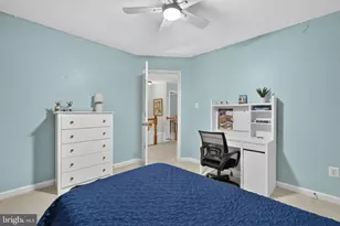 46932 Foxstone Pl, Sterling, VA 20165 - Photo 49