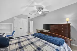 46932 Foxstone Pl, Sterling, VA 20165 - Photo 51