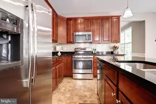 35529 Hudson St, Round Hill, VA 20141 - Photo 7
