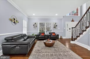 22557 Middleburg Chapel Ct, Ashburn, VA 20148 - Photo 3