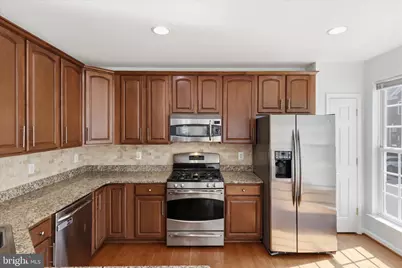 21824 Ladyslipper Square, Ashburn, VA 20147 - Photo 9