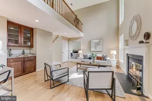 326 E D St, Purcellville, VA 20132 - Photo 3