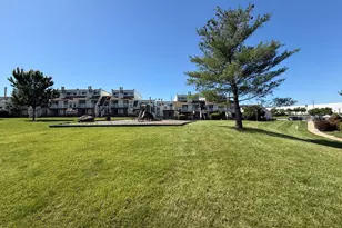 1006 Warwick Ct, Sterling, VA 20164 - Photo 15
