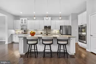 26732 Kentoaks Ct, Chantilly, VA 20152 - Photo 15