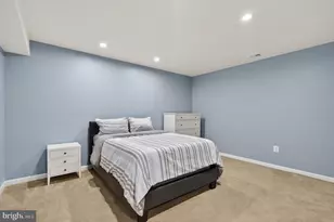 26732 Kentoaks Ct, Chantilly, VA 20152 - Photo 51