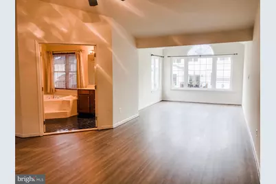 22511 Airmont Woods Terrace, Ashburn, VA 20148 - Photo 17