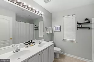 20309 Vermeer St, Ashburn, VA 20147 - Photo 19