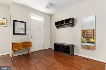 311 Ebaugh Drive SE, Leesburg, VA 20175 - Photo 9