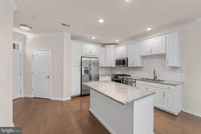 43021 Greggsville Chapel Terrace #108, Ashburn, VA 20148 - Photo 5
