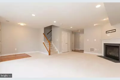 25835 Turlough Terrace, Chantilly, VA 20152 - Photo 5