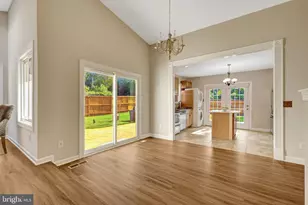 254 E Juniper Ave E, Sterling, VA 20164 - Photo 15