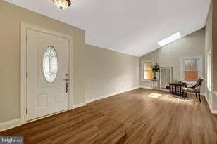 254 E Juniper Ave E, Sterling, VA 20164 - Photo 11