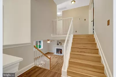 254 E Juniper Avenue E, Sterling, VA 20164 - Photo 5