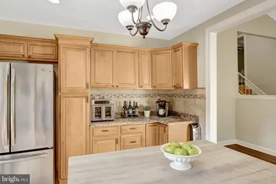 254 E Juniper Avenue E, Sterling, VA 20164 - Photo 19