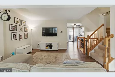 19954 Fieldgrass Square, Ashburn, VA 20147 - Photo 5