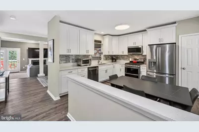 44000 Kings Arms Square, Ashburn, VA 20147 - Photo 7