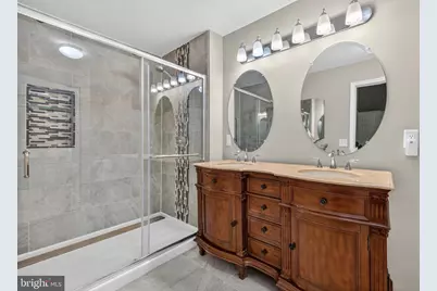 44000 Kings Arms Square, Ashburn, VA 20147 - Photo 17