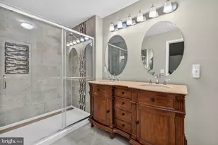 44000 Kings Arms Square, Ashburn, VA 20147 - Photo 17