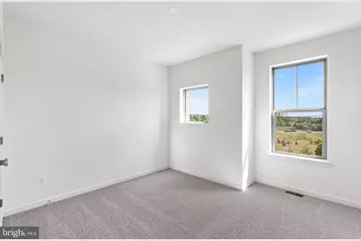 43841 Venetian Square, Ashburn, VA 20147 - Photo 19